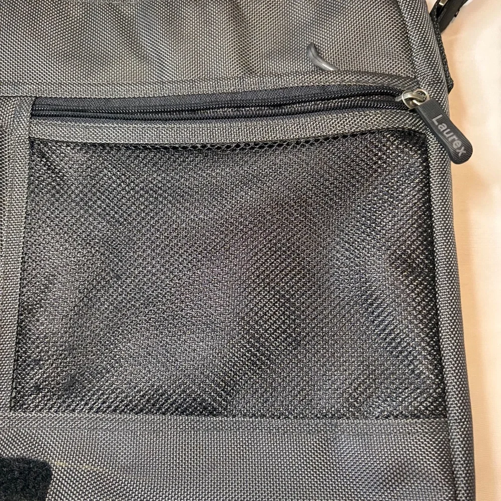 LAUREX Nylon Floral Graphic Laptop / Messenger Bag - Picture 8 of 12